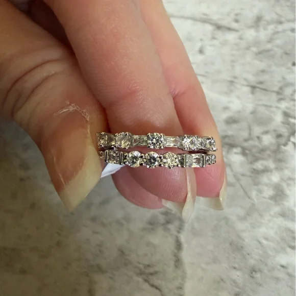Bomb Party Stackable Rings Size 8 - Picture 1 of 4